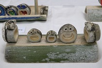 09